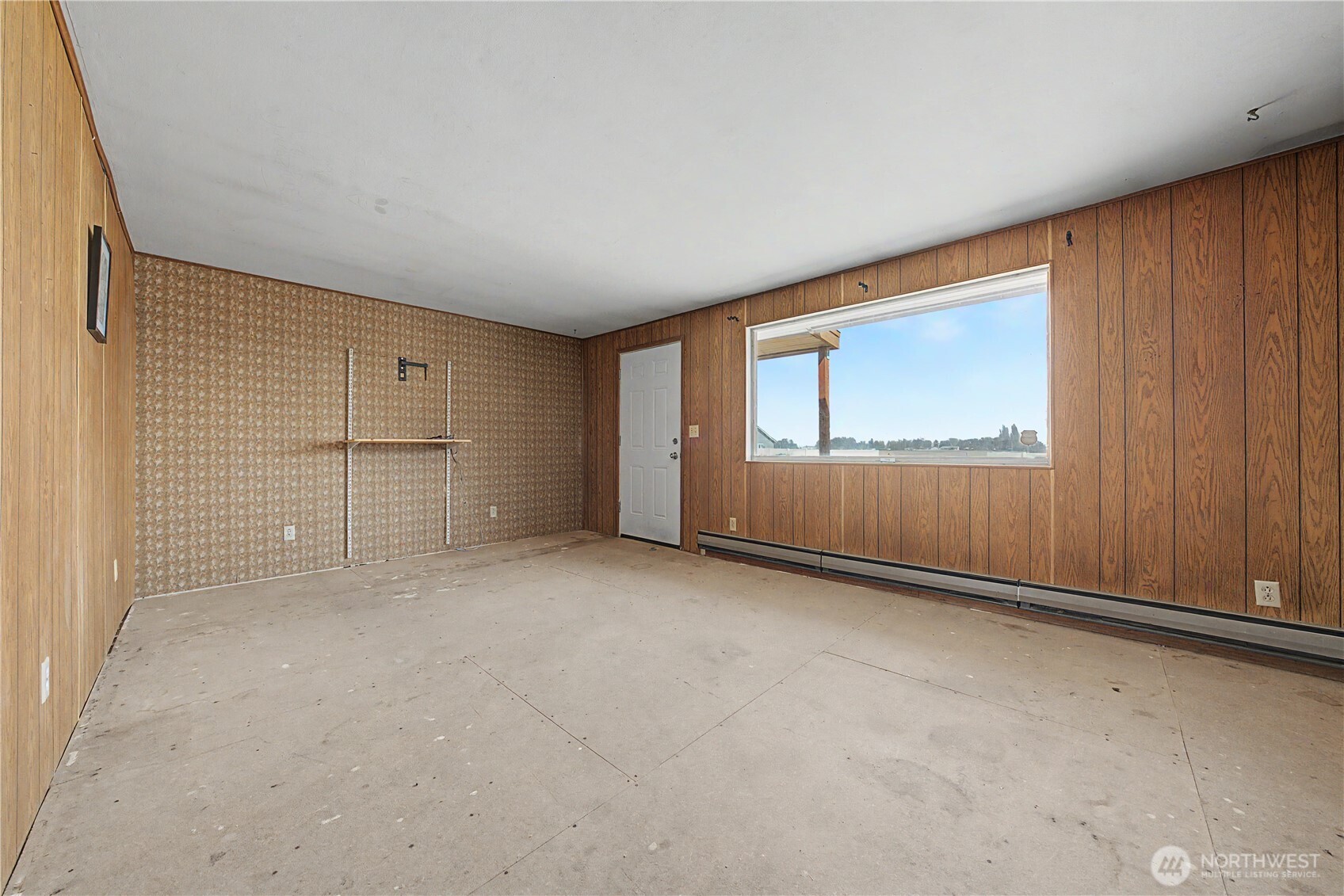 199 E Montmorency Boulevard Property Photo 29