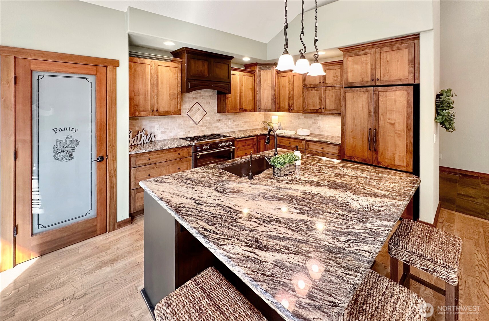 5633 Cedar Flats Road Property Photo 15