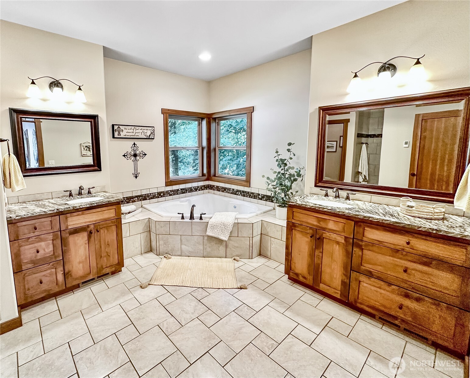 5633 Cedar Flats Road Property Photo 19