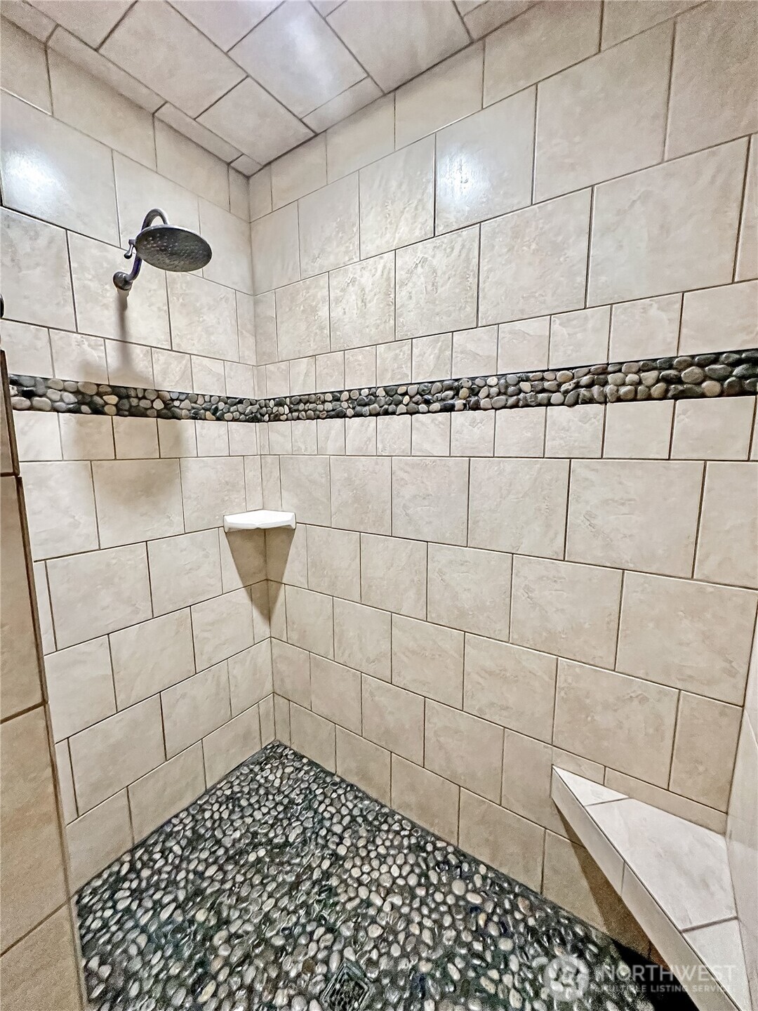 5633 Cedar Flats Road Property Photo 21