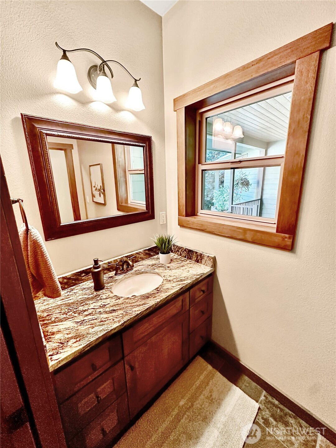 5633 Cedar Flats Road Property Photo 25