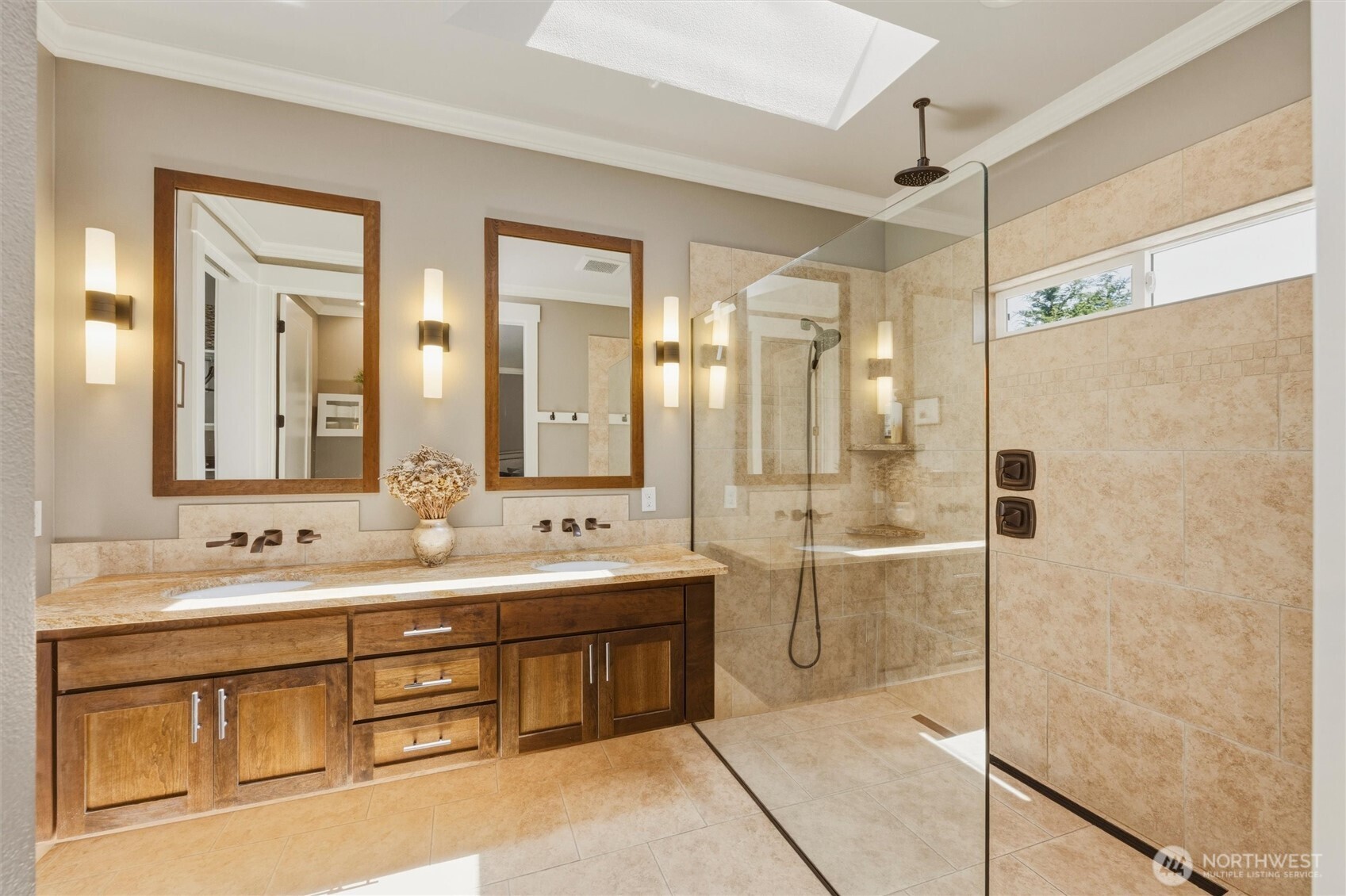 2019 29th Place Property Photo 13
