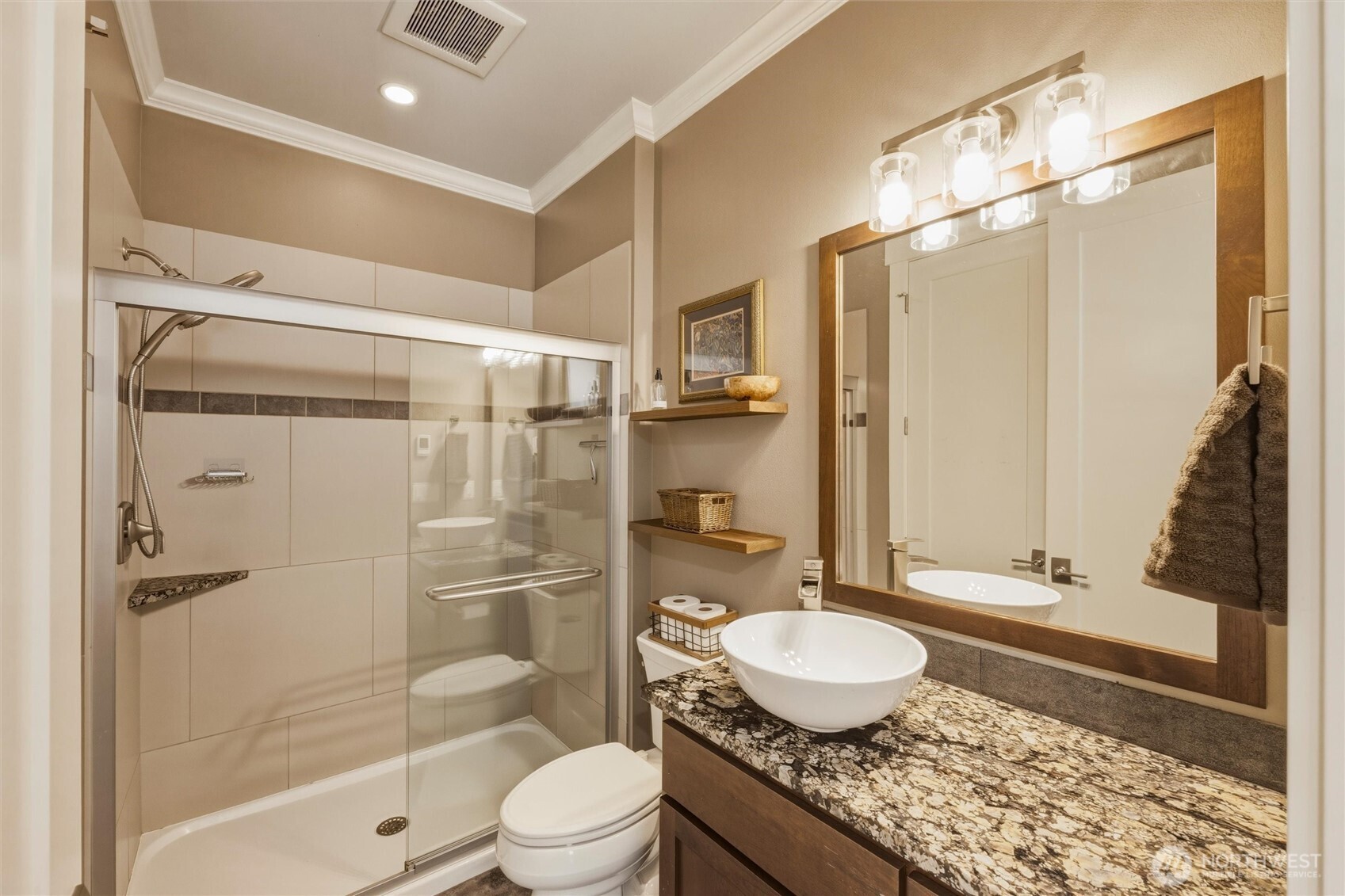2019 29th Place Property Photo 20