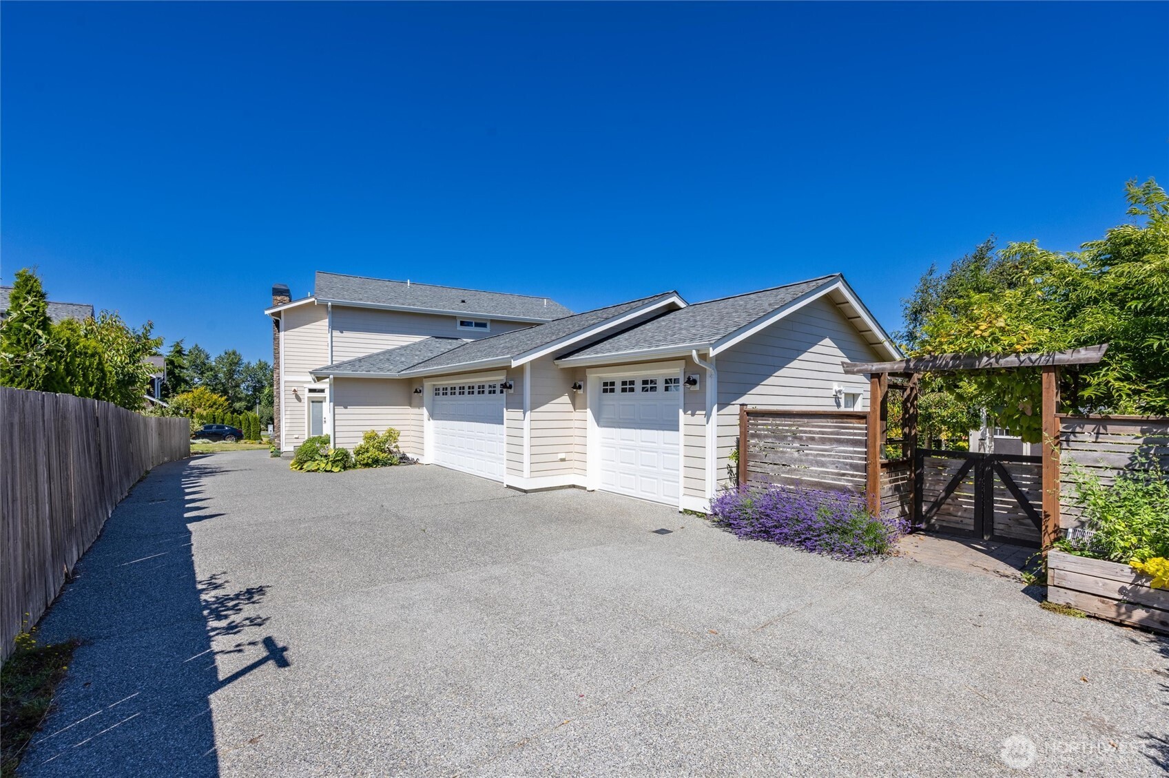 2019 29th Place Property Photo 36
