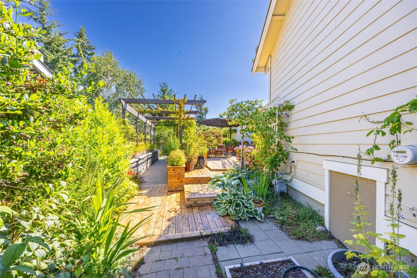 2019 29th Place Property Photo 38