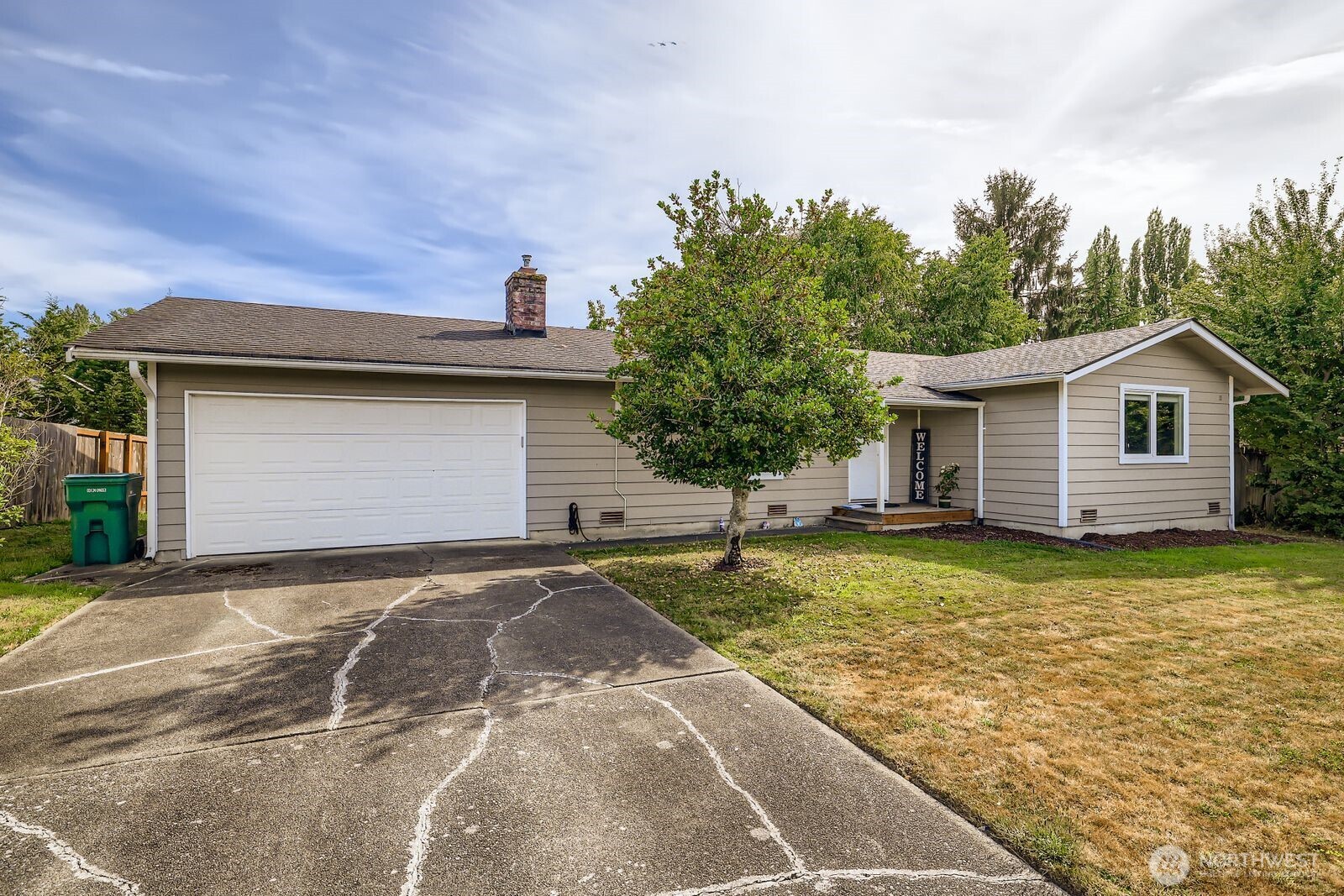 6410 58th Street Property Photo 2