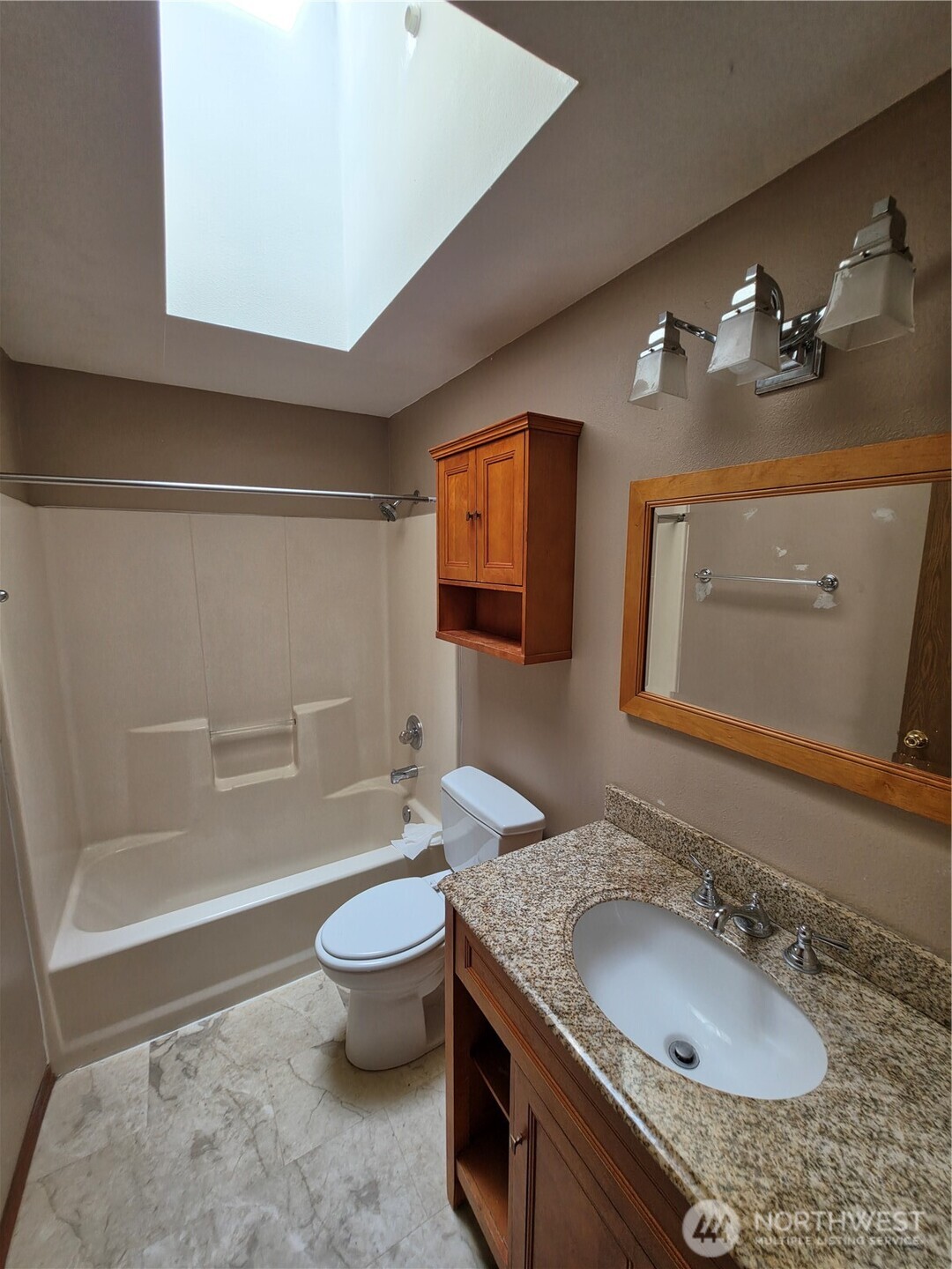 7905 Decatur Avenue Property Photo 11