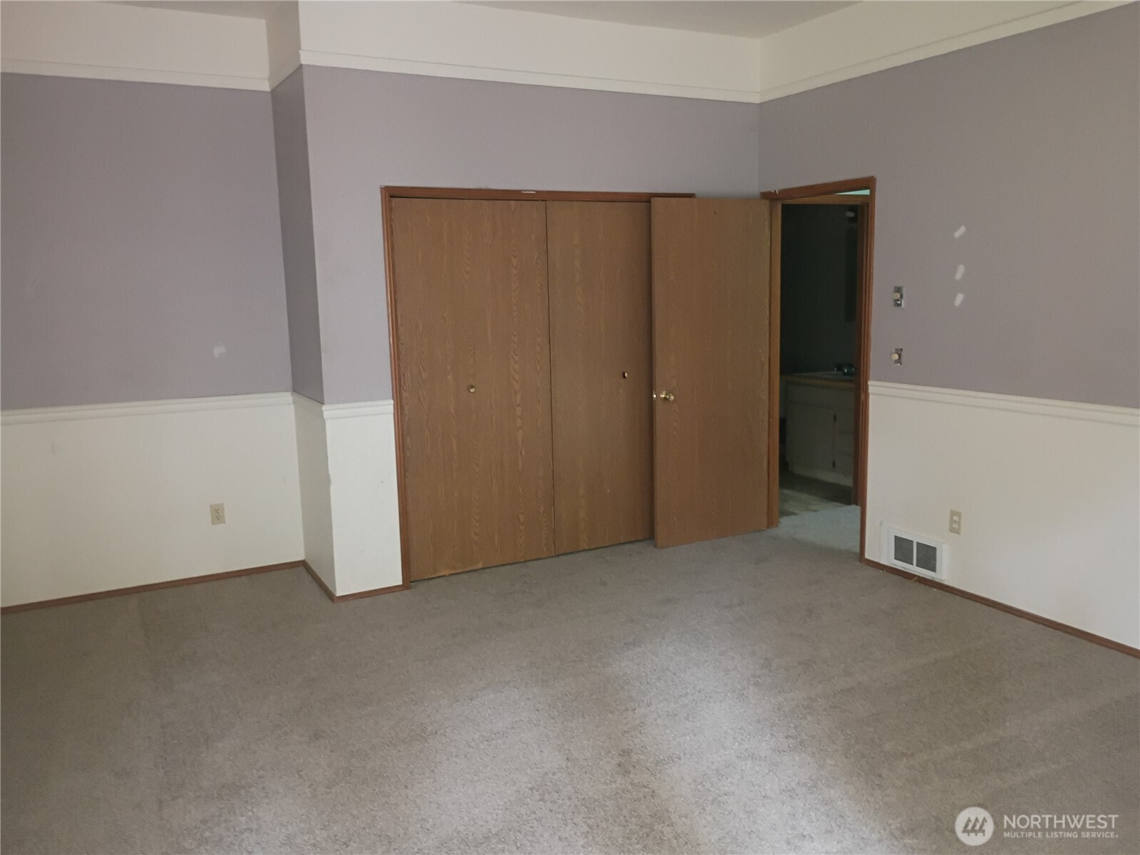 7905 Decatur Avenue Property Photo 13