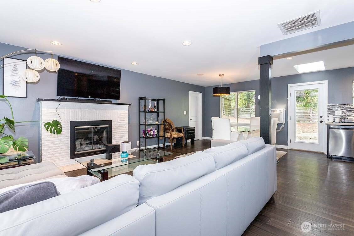 10750 61st Avenue Property Photo 6