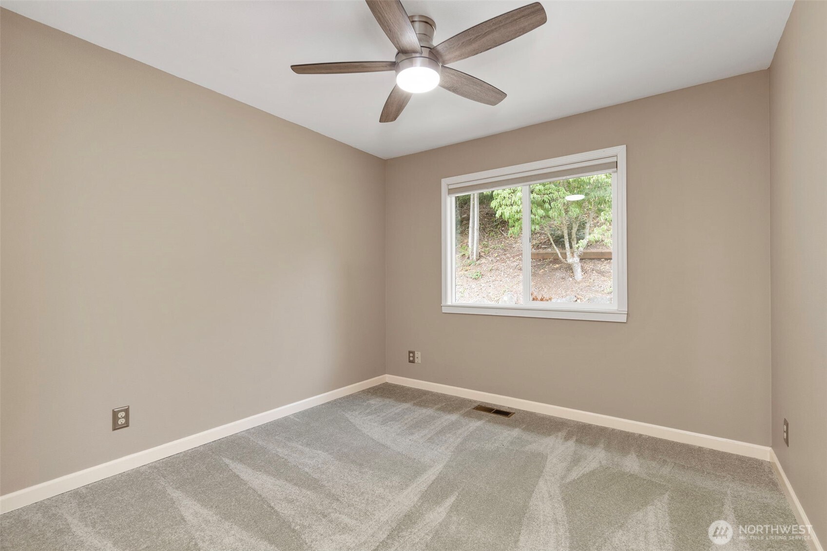 7685 Esther Place Property Photo 28