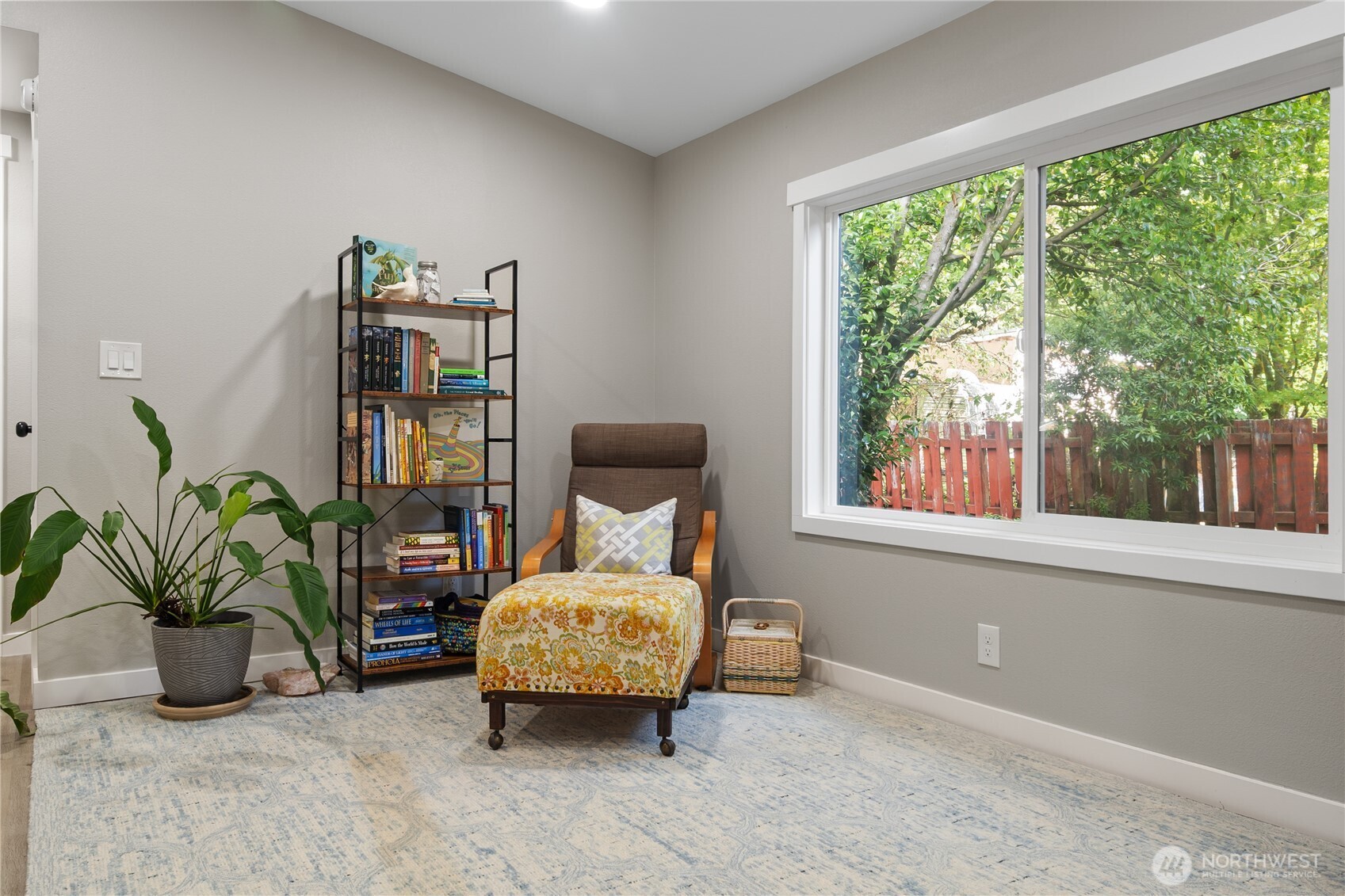 40 E Herron Place Property Photo 7