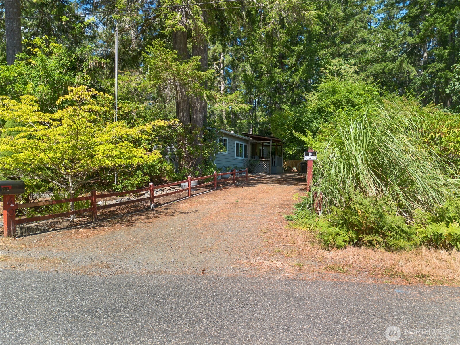 40 E Herron Place Property Photo 28