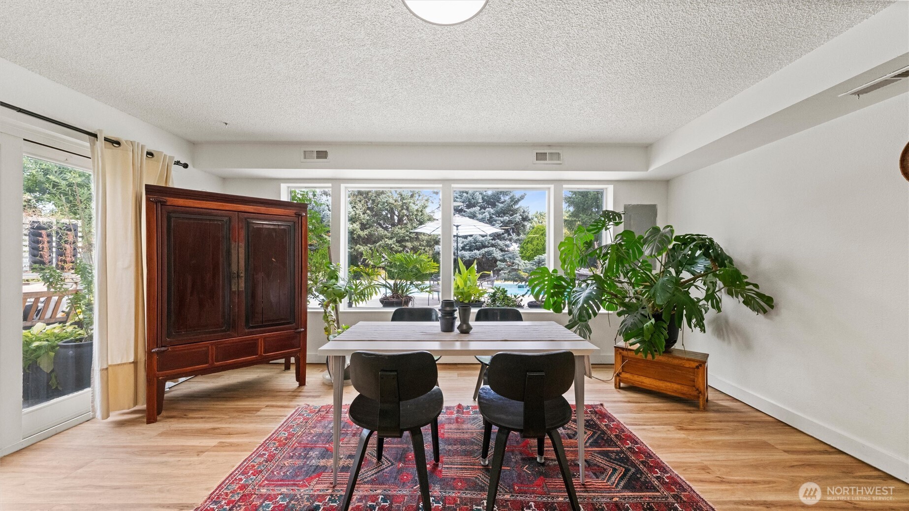 164 Hills West Way Property Photo 29