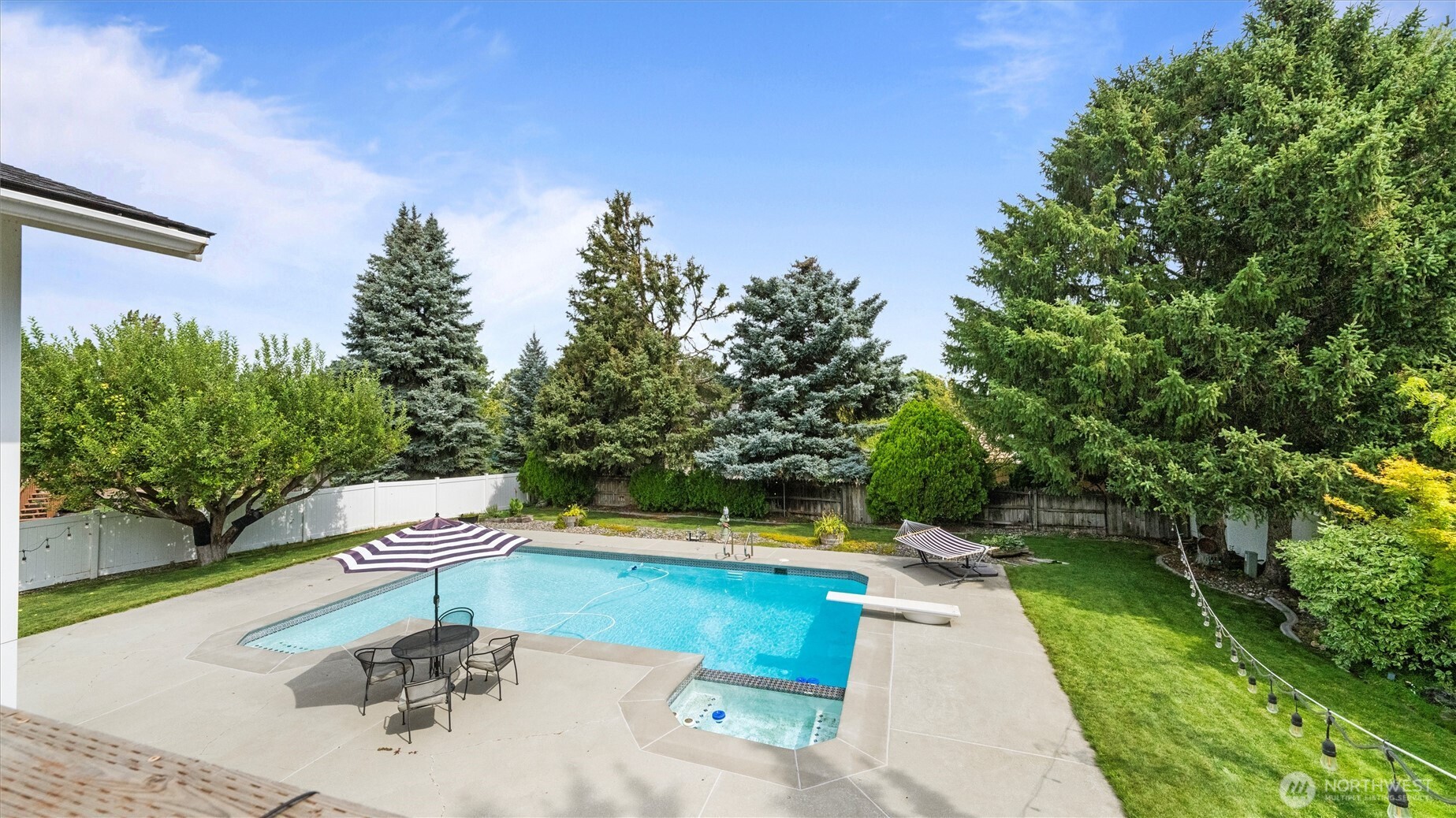 164 Hills West Way Property Photo 31