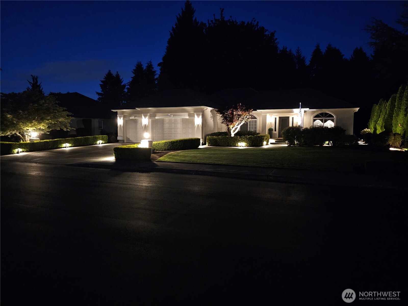 6505 Turnberry Lane Property Photo 2