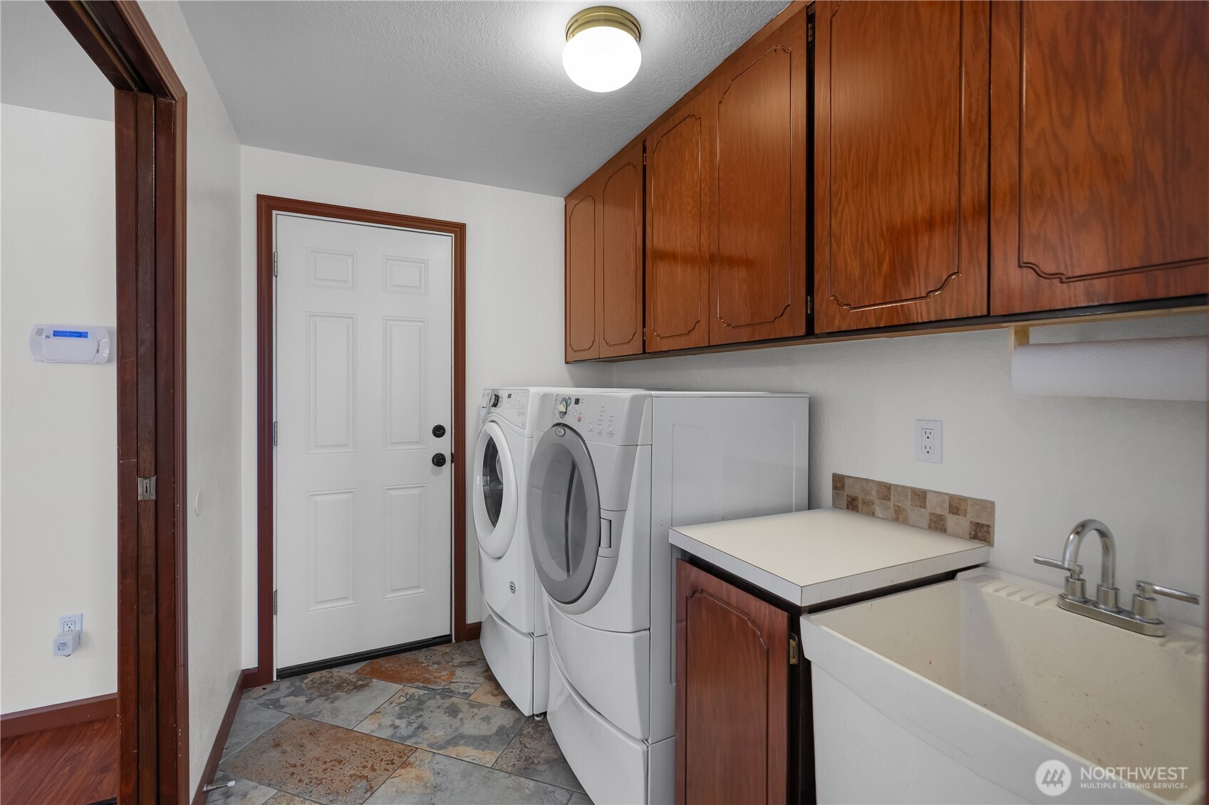 22616 82nd Avenue Property Photo 21