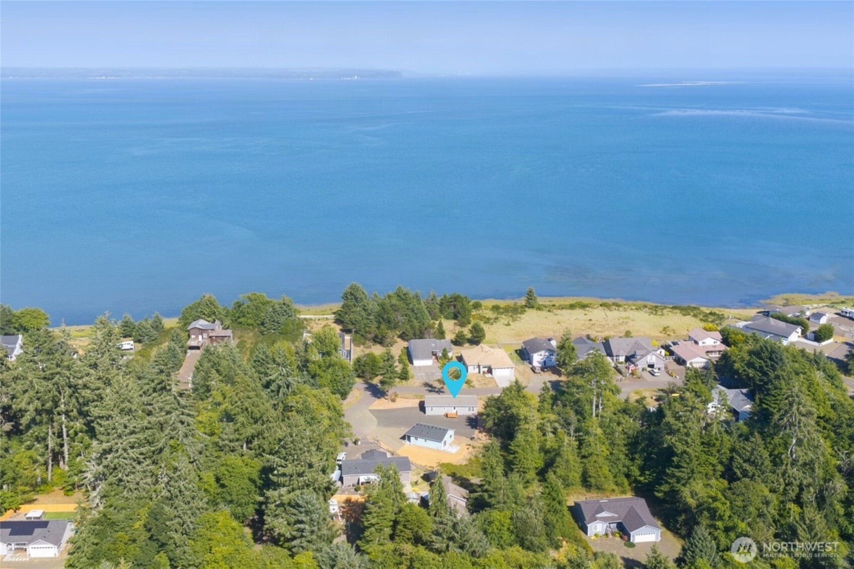 227 Sunrise Avenue Property Photo 3
