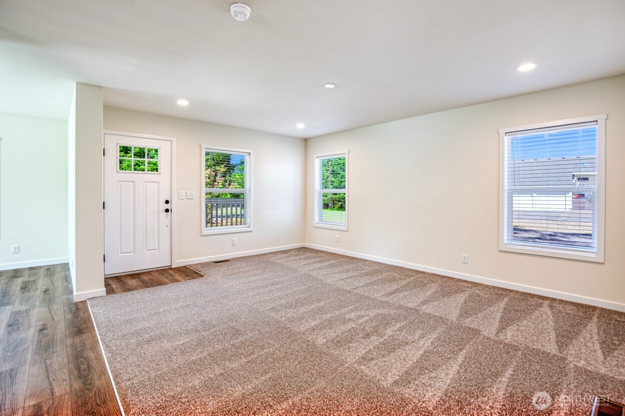 227 Sunrise Avenue Property Photo 14