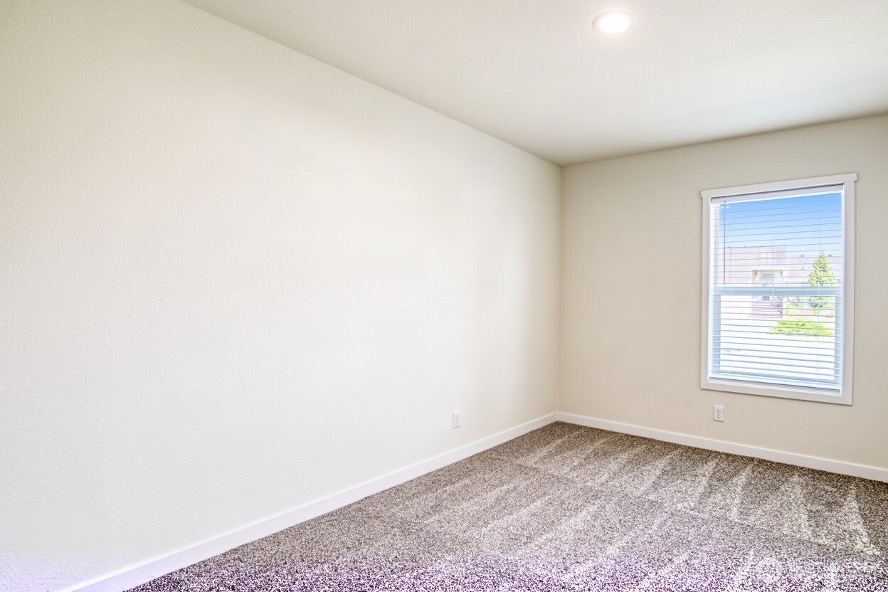 227 Sunrise Avenue Property Photo 23