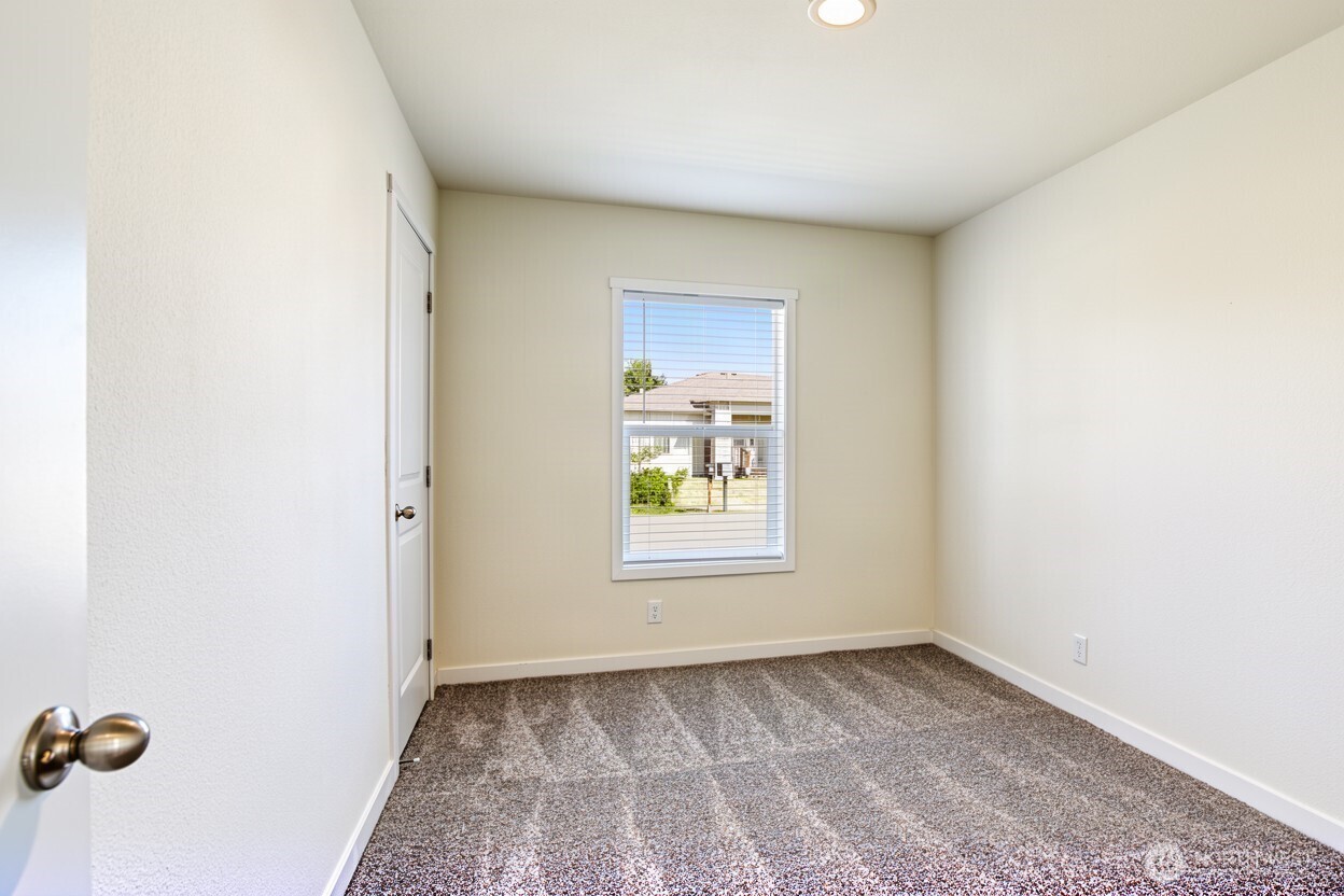 227 Sunrise Avenue Property Photo 25
