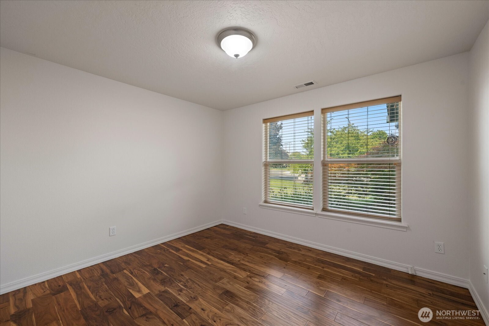 3001 S Highlands Boulevard Property Photo 10