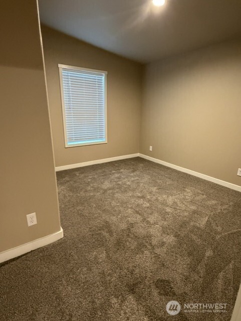 41229 May Creek Drive Property Photo 2
