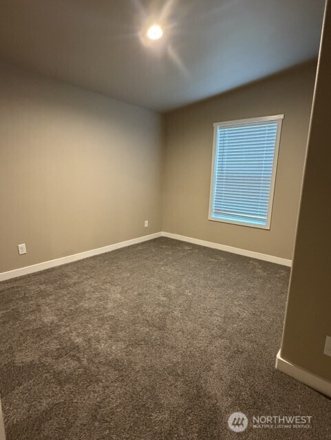 41229 May Creek Drive Property Photo 3