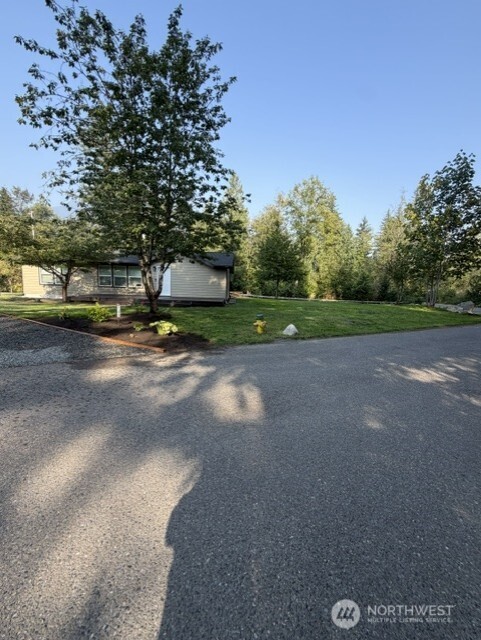 41229 May Creek Drive Property Photo 18