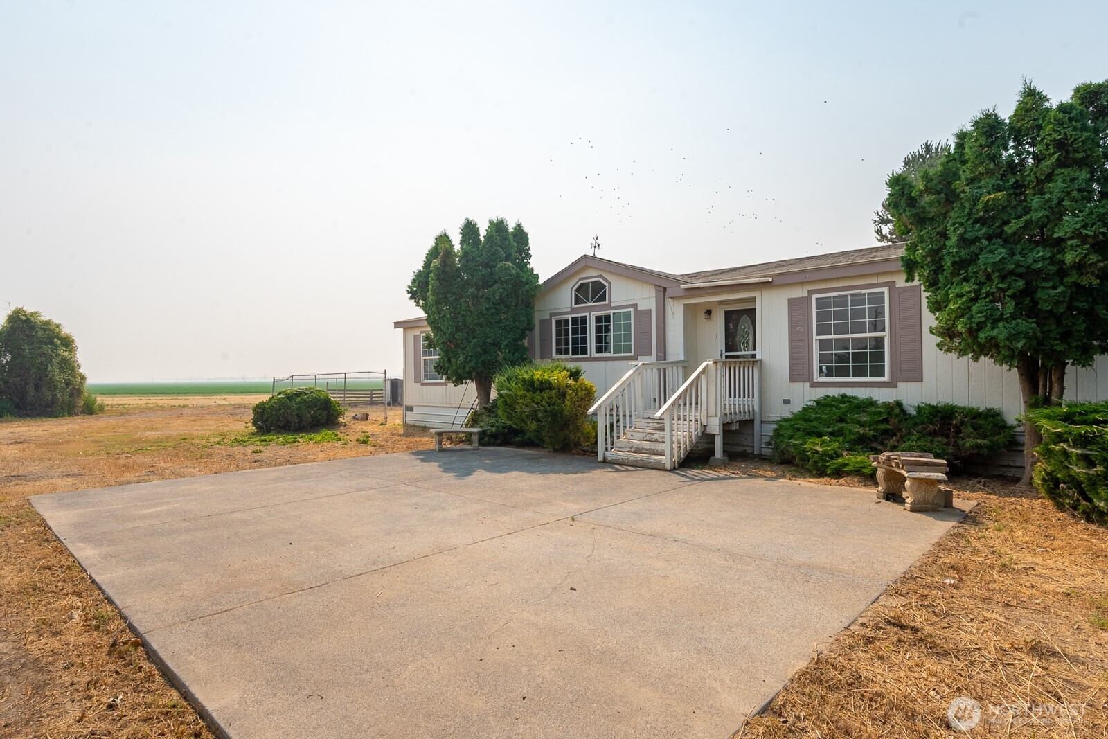 12493 Hwy 28 W Property Photo 3