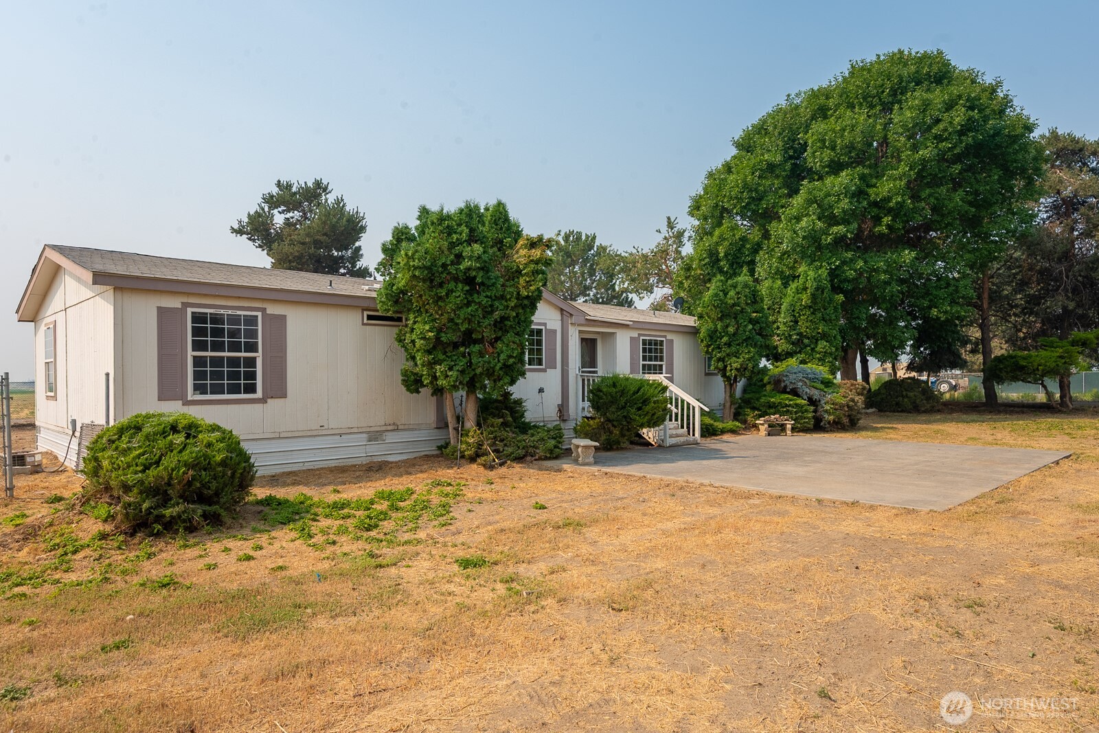 12493 Hwy 28 W Property Photo 5
