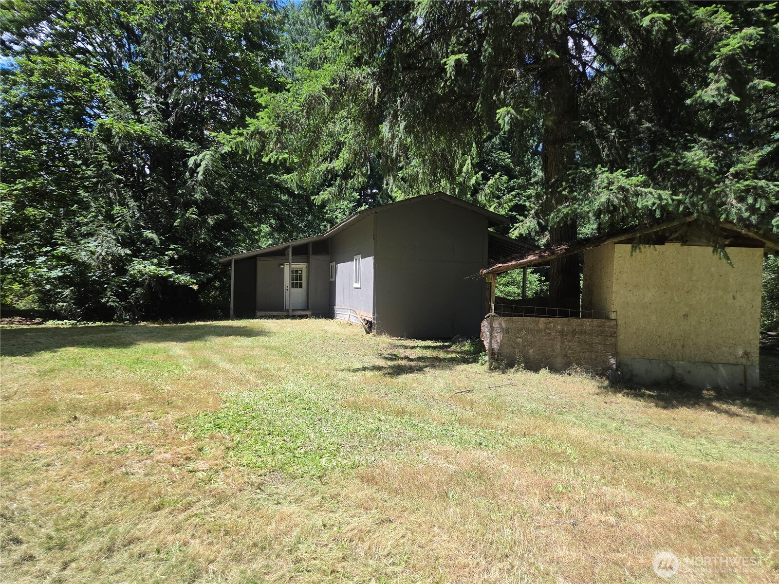 35508 16th Avenue Ct Property Photo 5