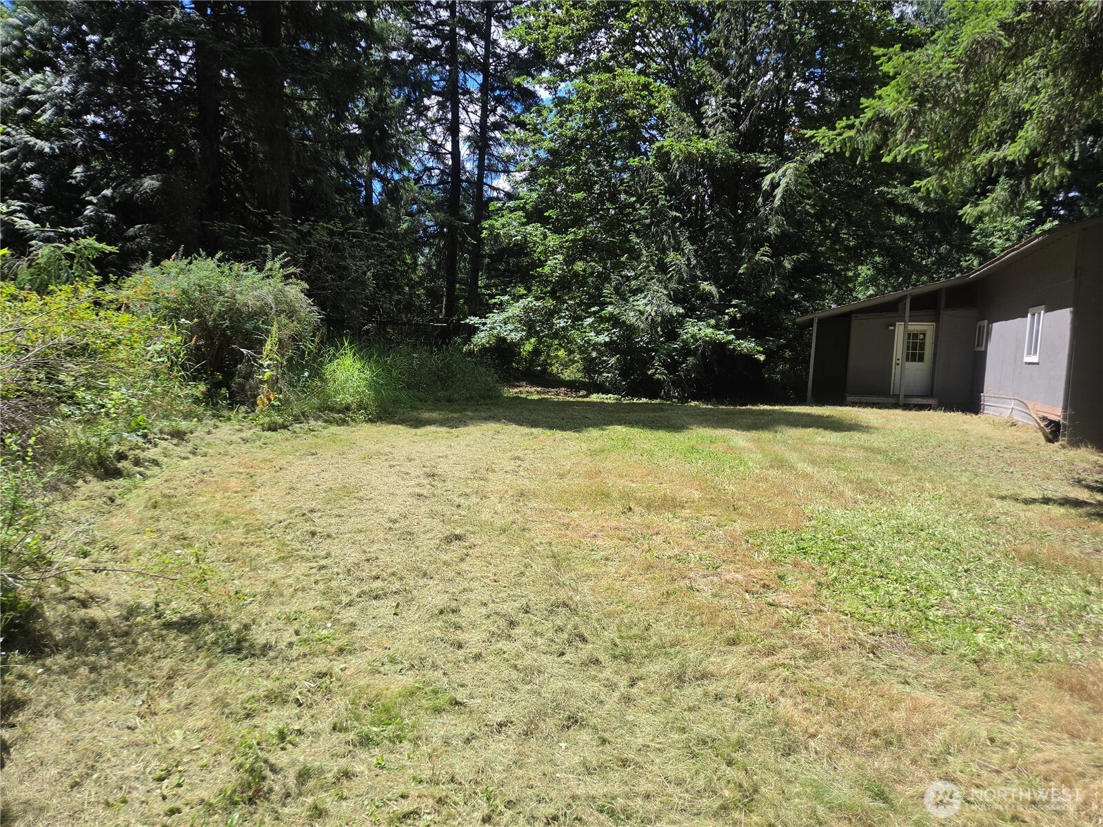 35508 16th Avenue Ct Property Photo 6