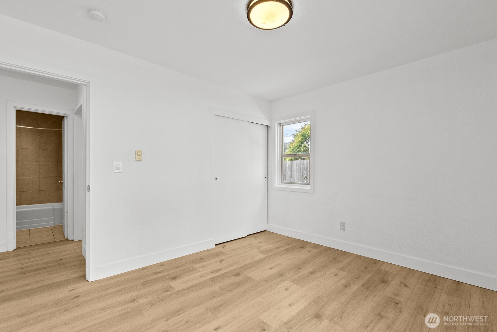 3842 E K Street Property Photo 10