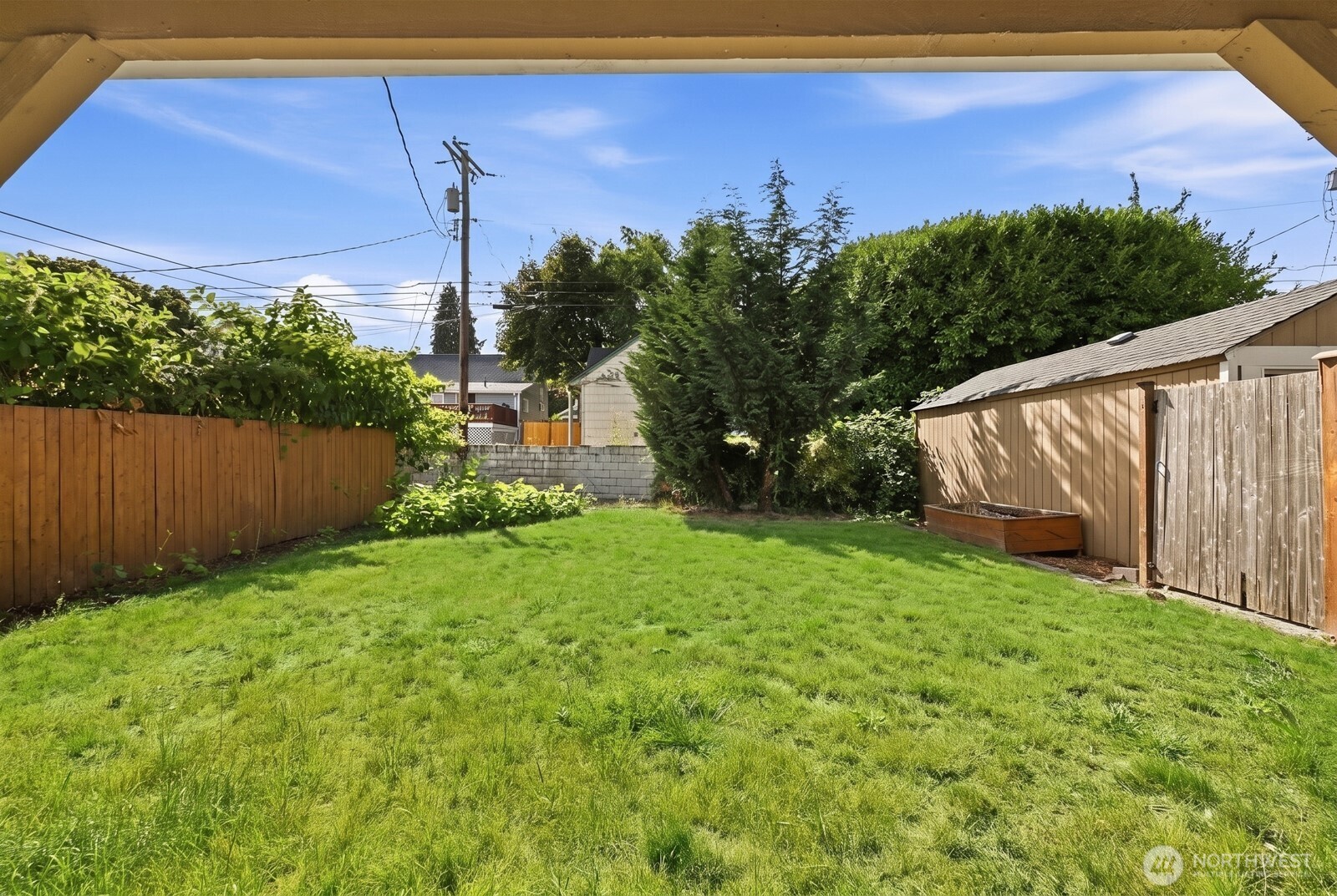 3842 E K Street Property Photo 30
