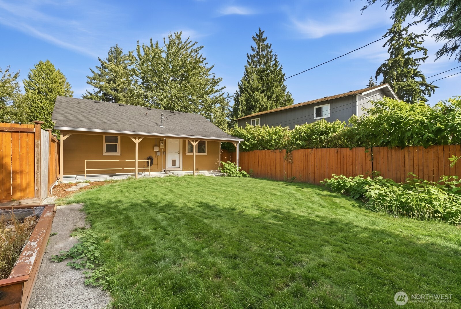 3842 E K Street Property Photo 33