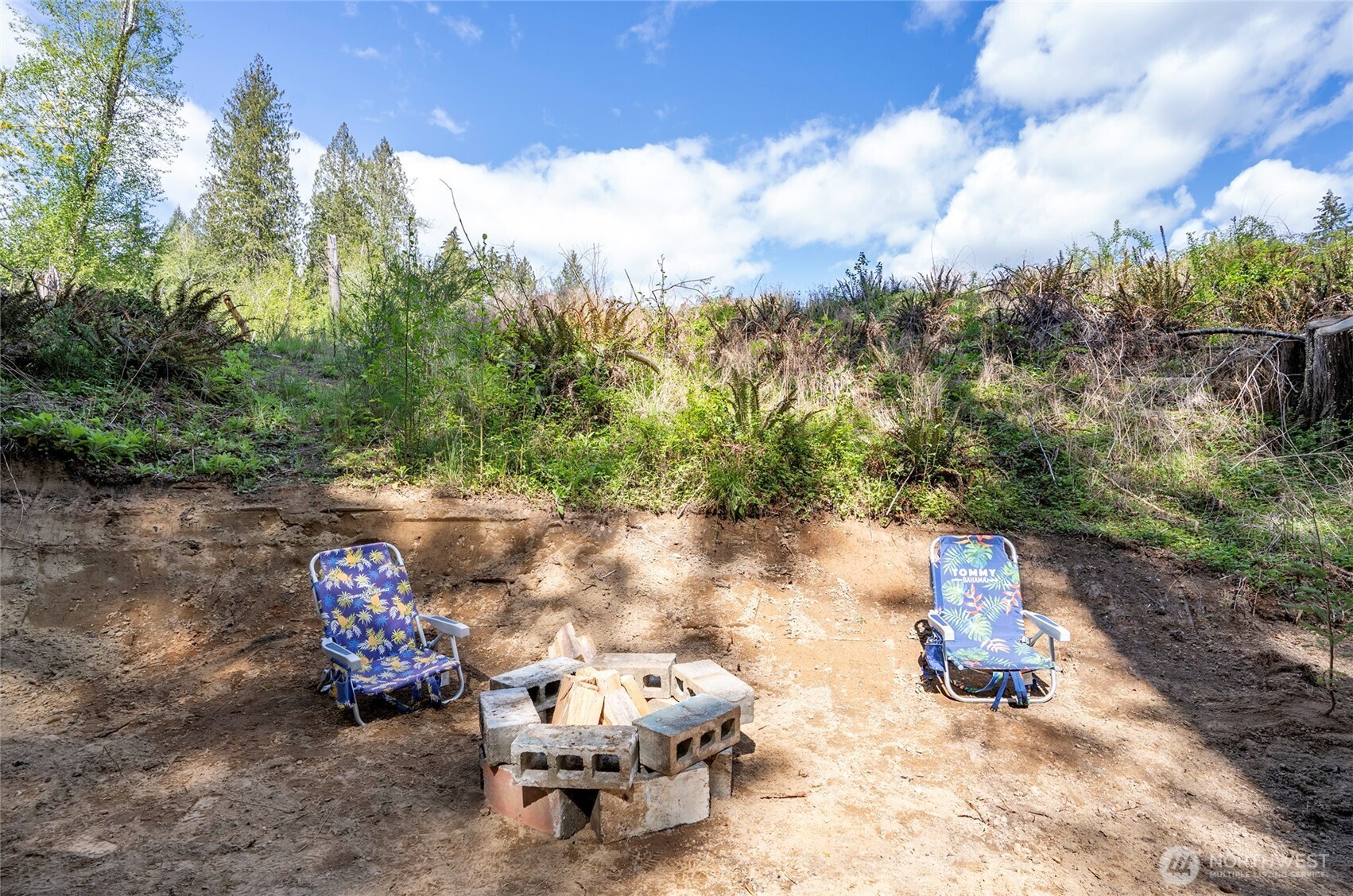 18307 Herron Road Property Photo 3