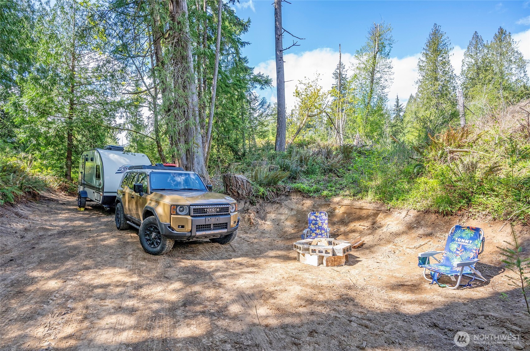 18307 Herron Road Property Photo 6