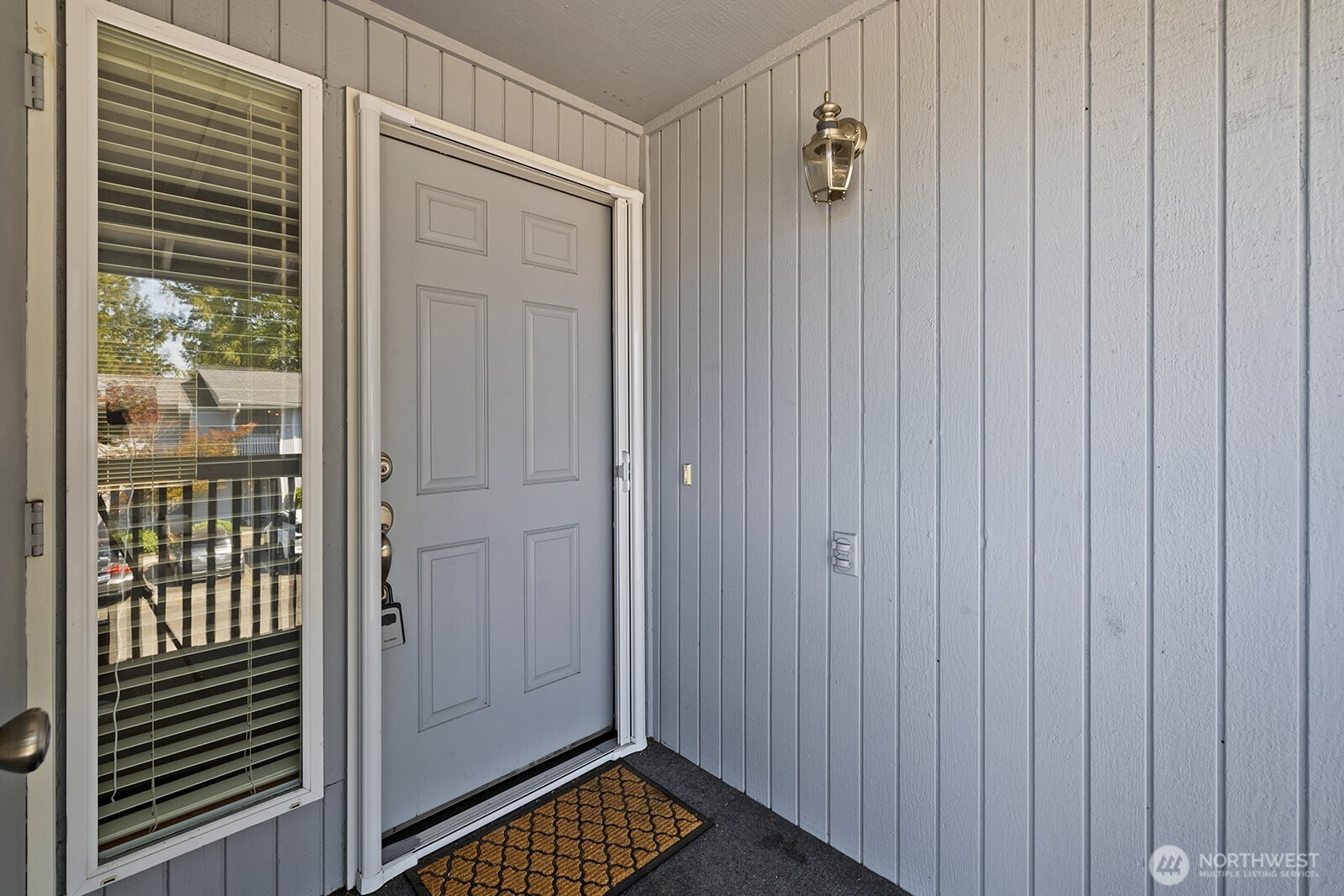 9115 1st Place 3 Property Photo 3