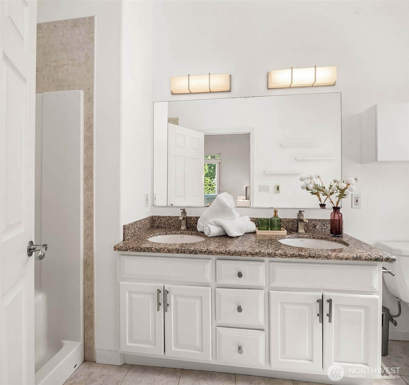 15201 Simonds Road Property Photo 17