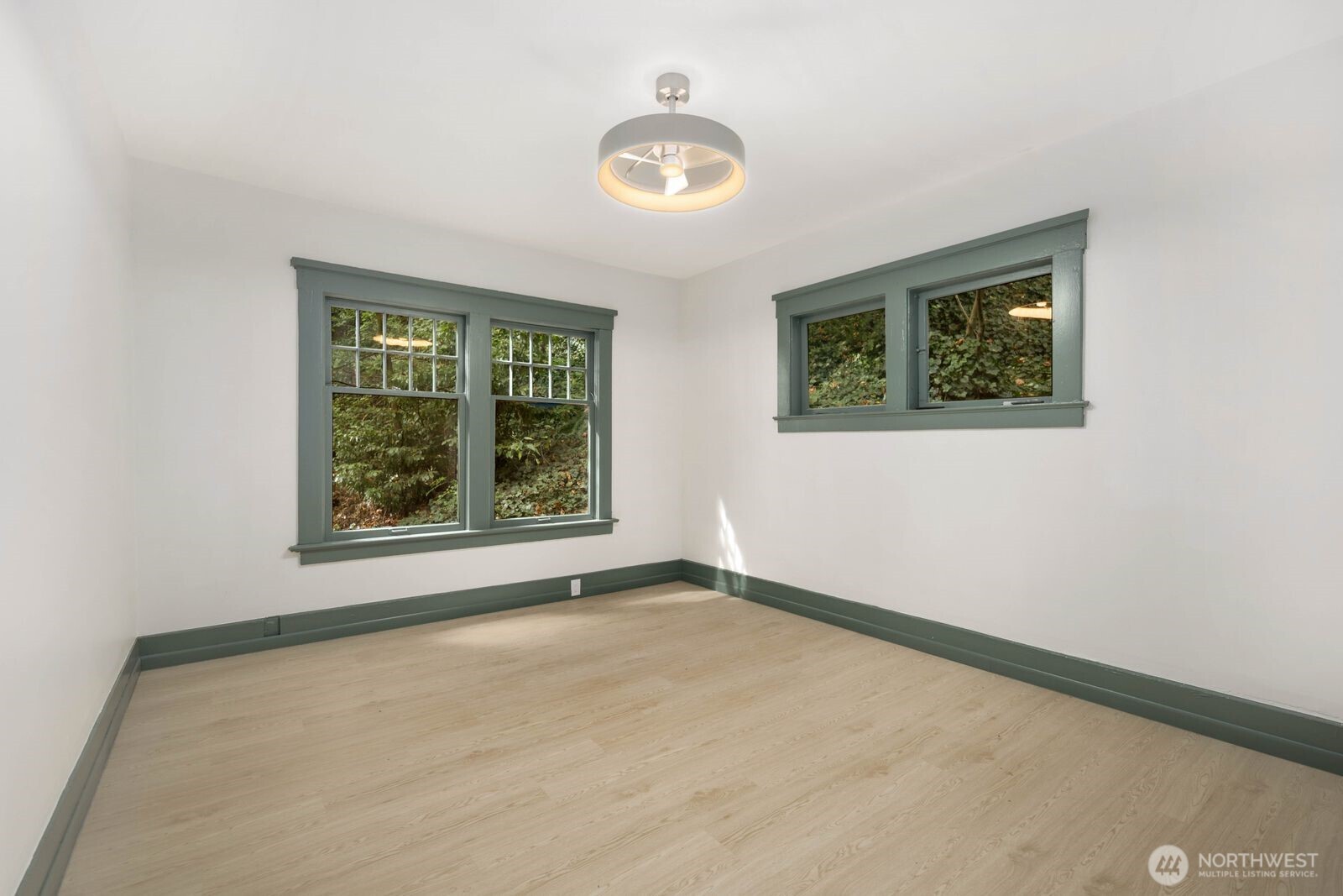 2109 Aurora Avenue Property Photo 15