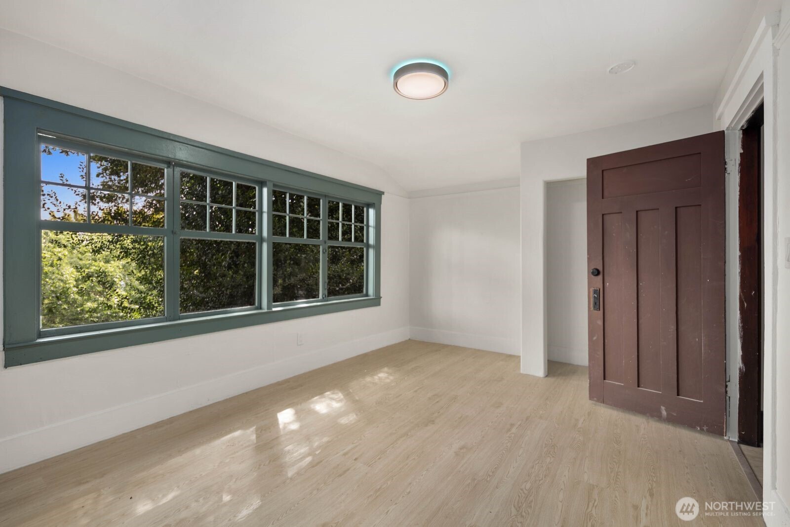 2109 Aurora Avenue Property Photo 23