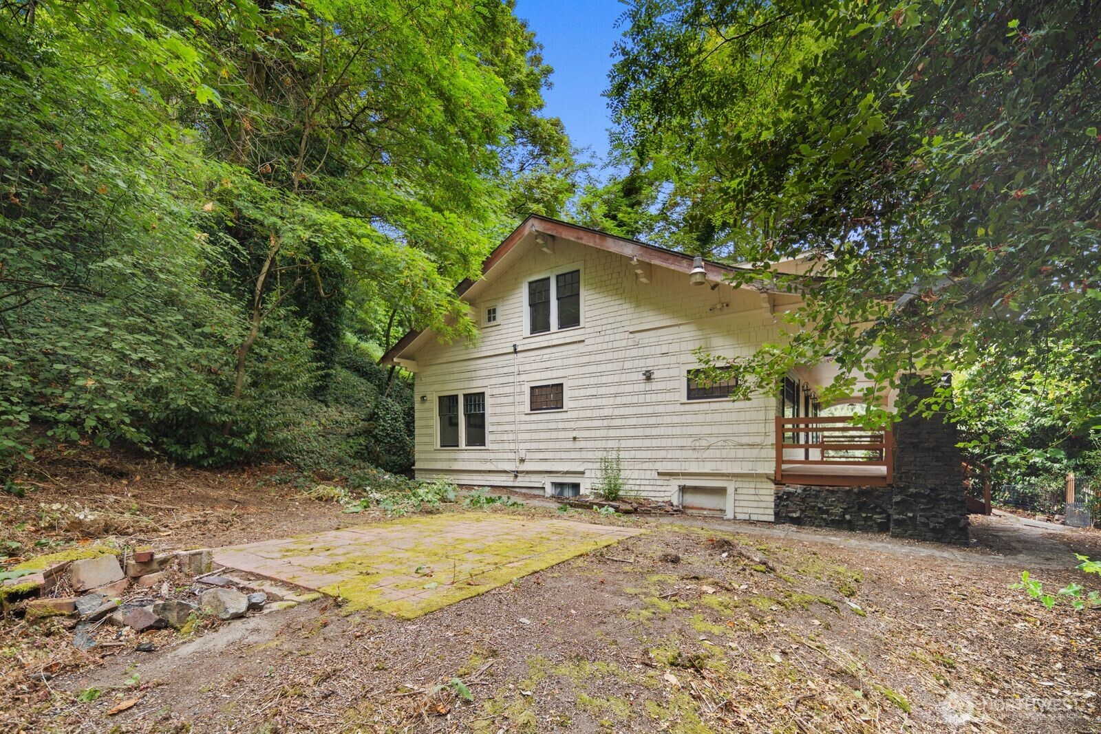 2109 Aurora Avenue Property Photo 34