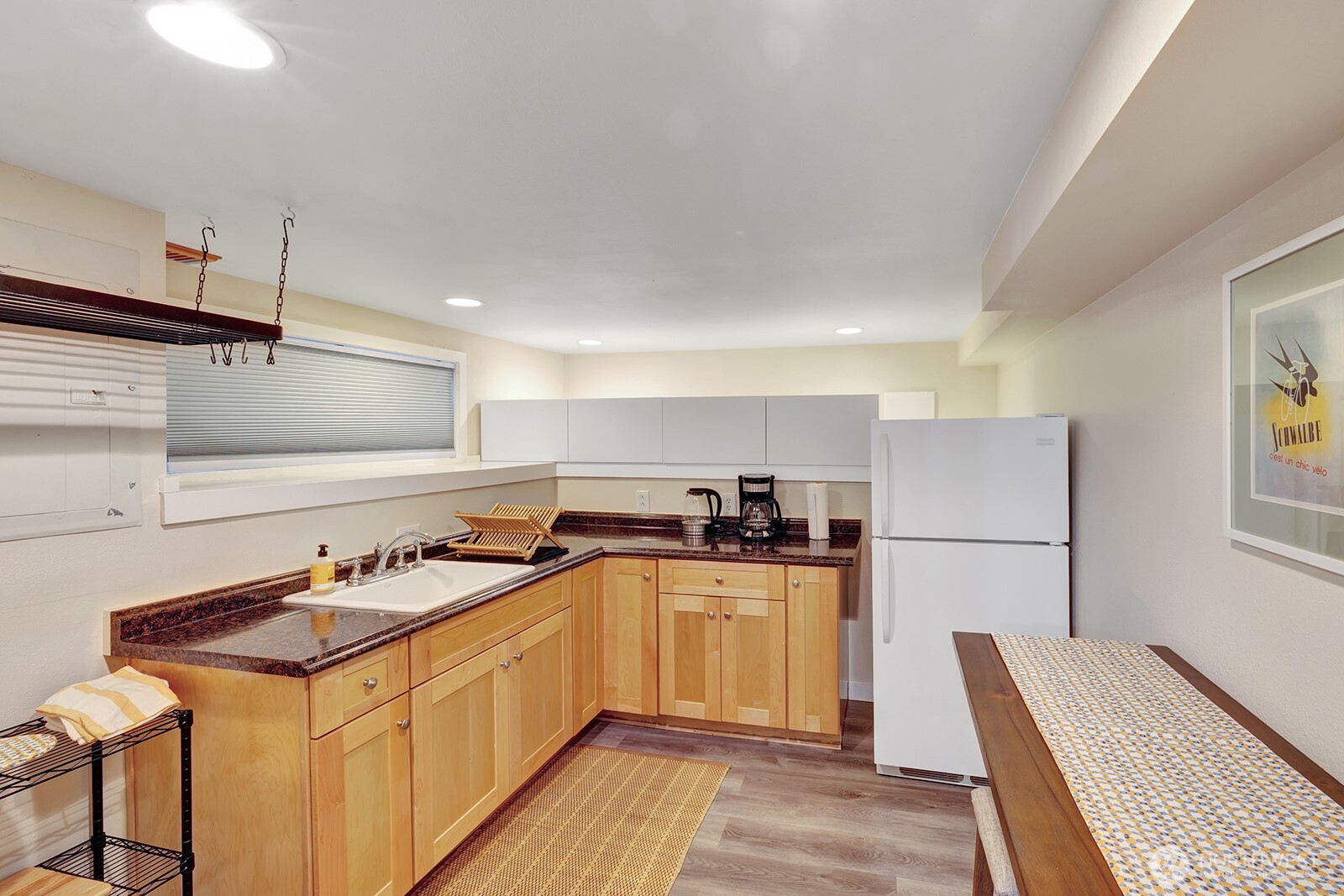 2566894 Property Photo 5