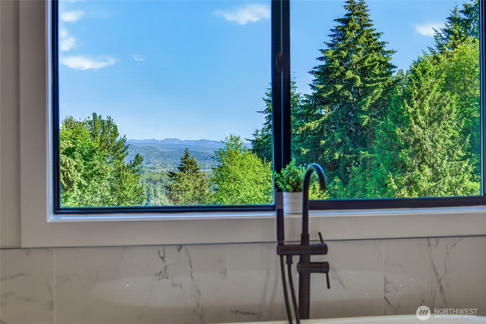 13820 Military Road Property Photo 25