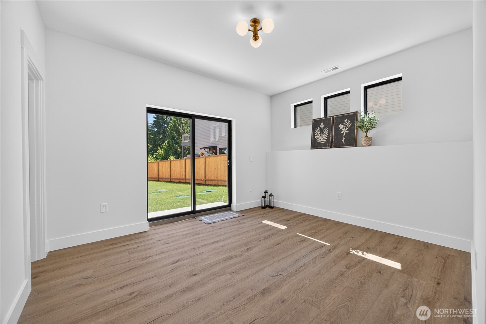 13820 Military Road Property Photo 27