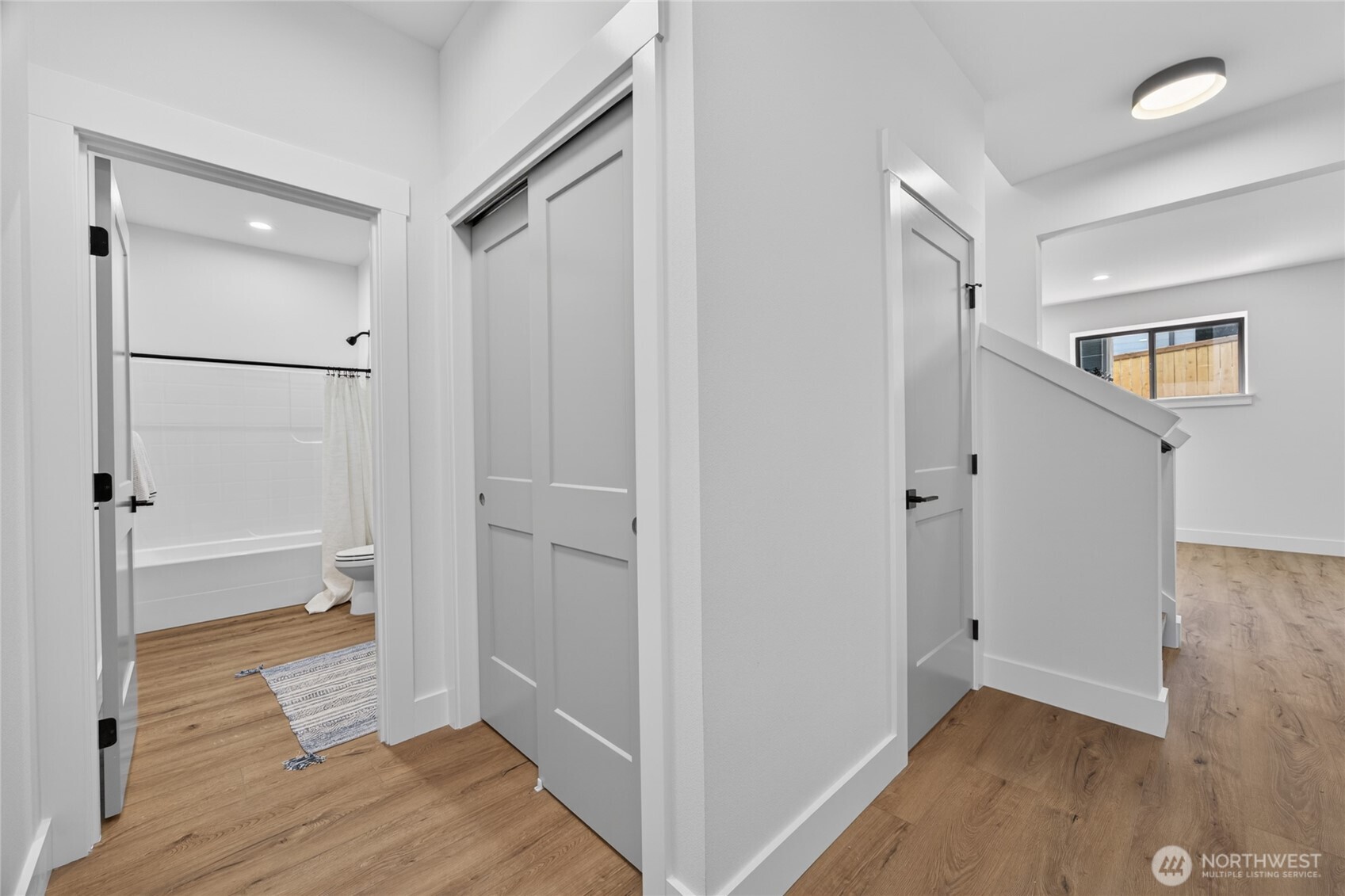 13820 Military Road Property Photo 30