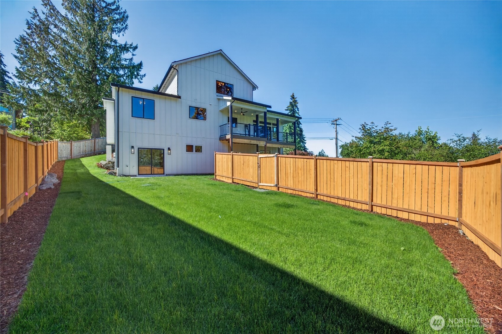 13820 Military Road Property Photo 33