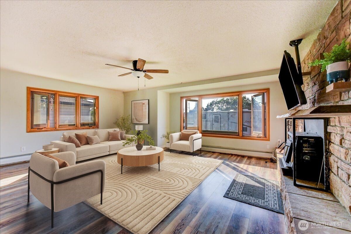 405 W 7th Avenue Property Photo 4