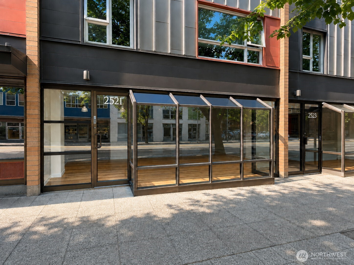 2521 1st Avenue (r) Property Photo 1