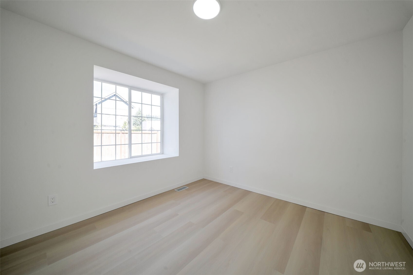 304 Eldredge Court Property Photo 12